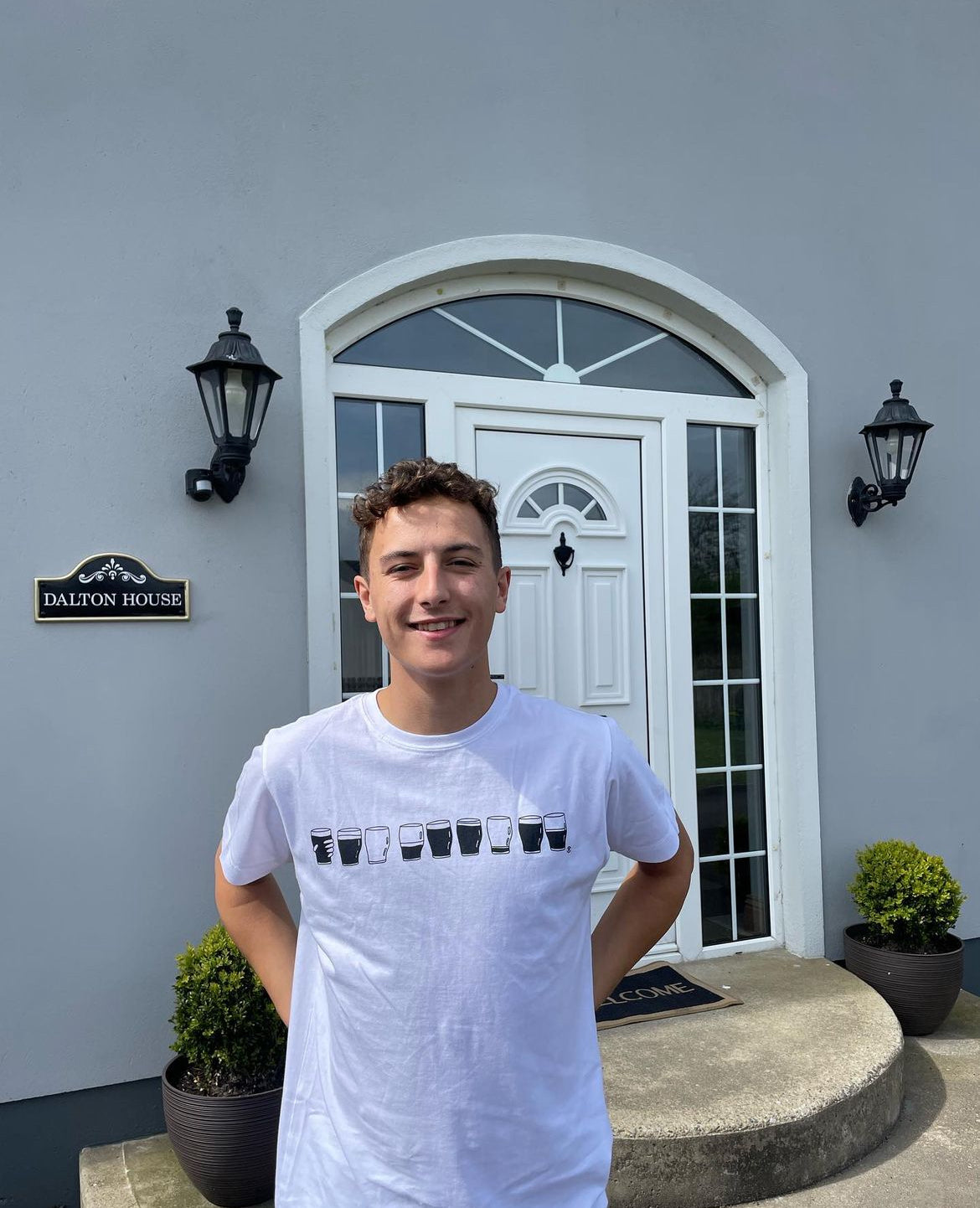 ROW OF PINTS GUINNESS T SHIRT