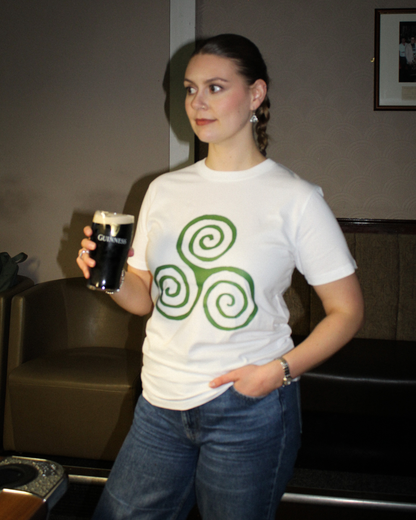 GREEN TRISKELE T SHIRT